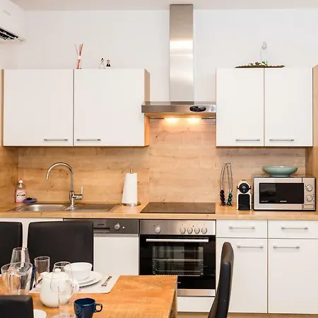 Design-apartments Apartman *